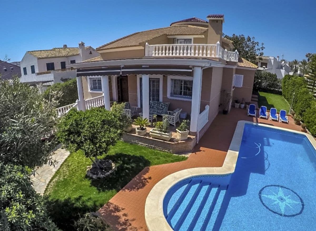 Villa en Torrevieja