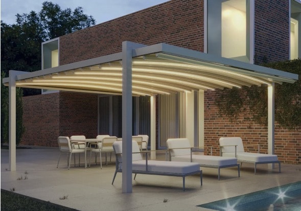Proyecto de exterior con toldos